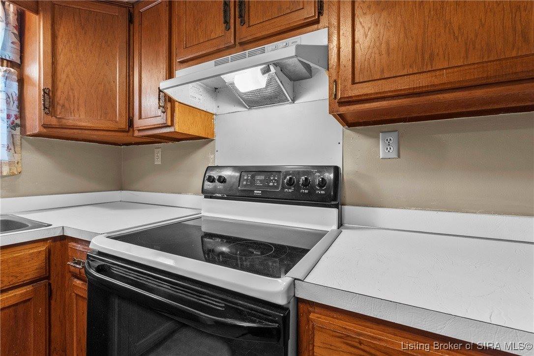 339 Bohart Lane, Charlestown, IN 47111