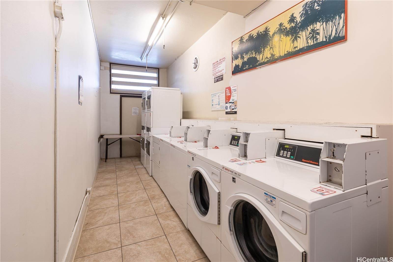 1911 Kalakaua Avenue, #406, Honolulu, HI 96815