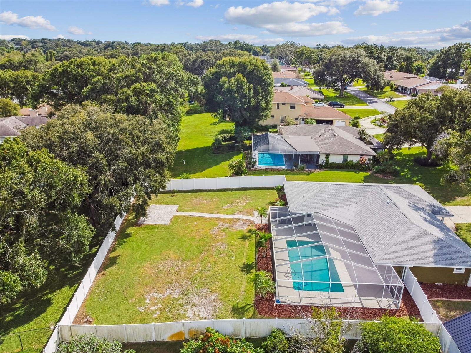 425 Flagler Road, Winter Haven, FL 33884