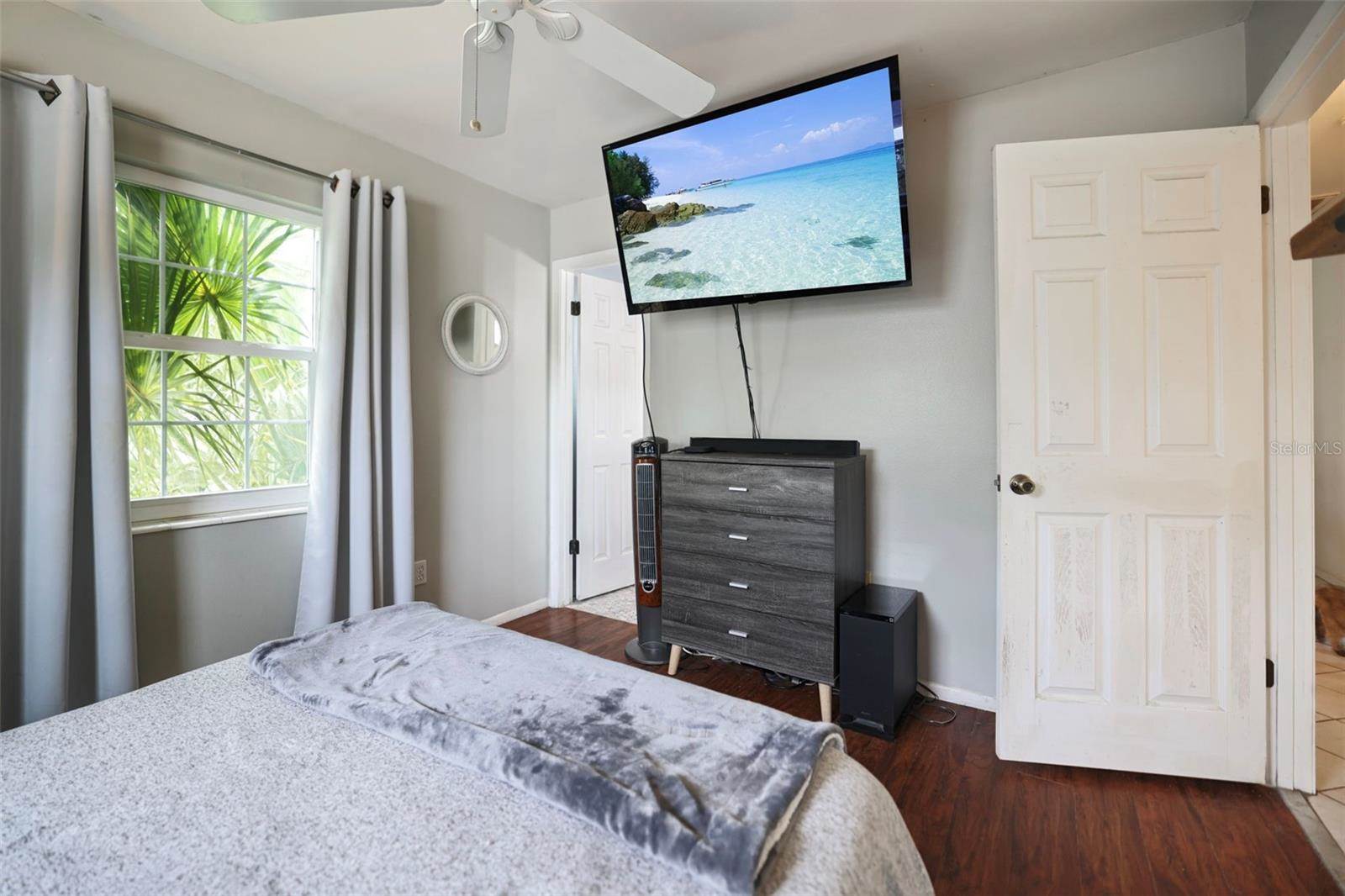 1004 7TH Street South, Safety Harbor, FL 34695