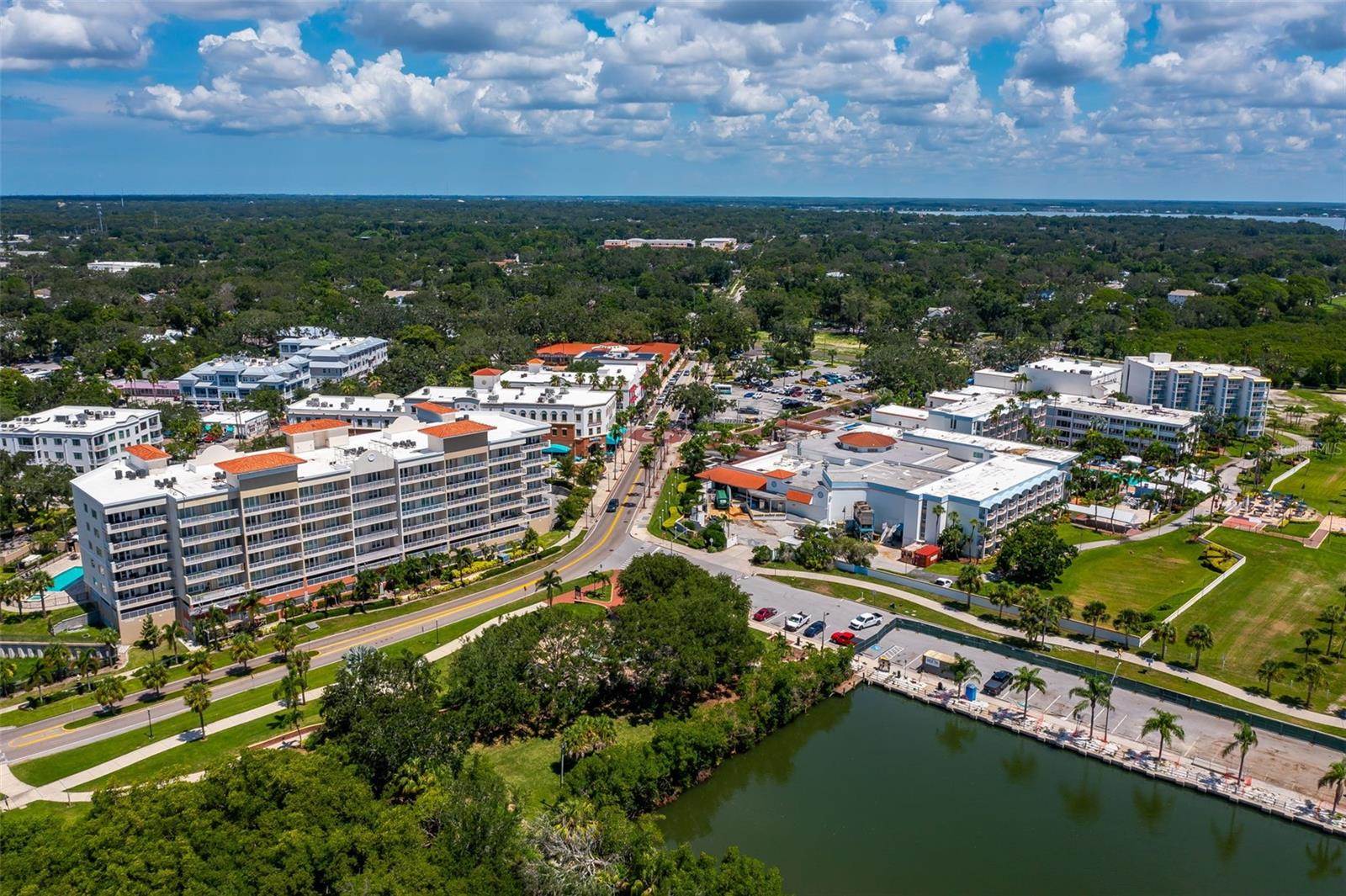 1004 7TH Street South, Safety Harbor, FL 34695