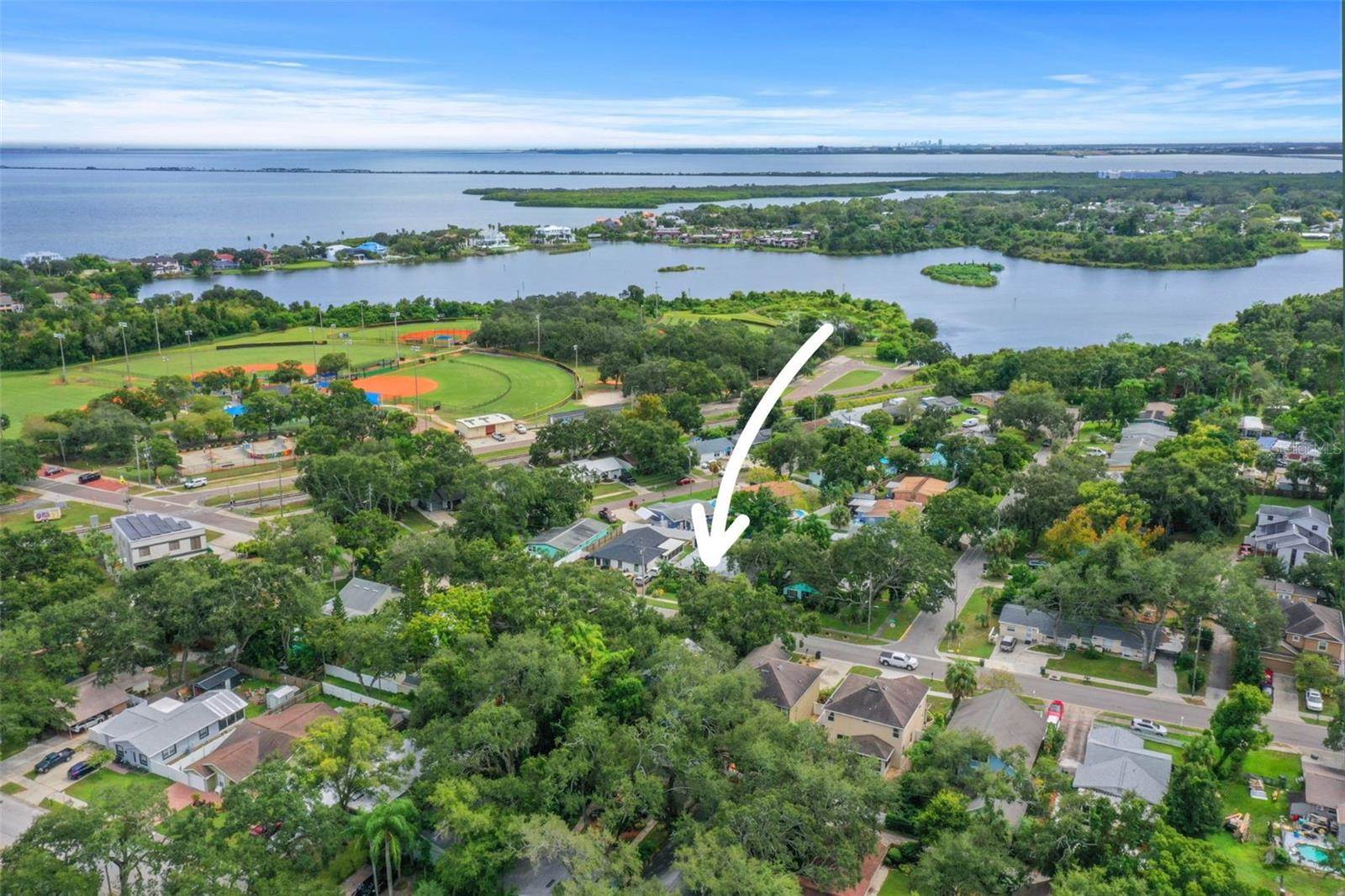 1004 7TH Street South, Safety Harbor, FL 34695