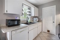 1004 7TH Street South, Safety Harbor, FL 34695