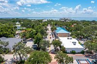 1004 7TH Street South, Safety Harbor, FL 34695