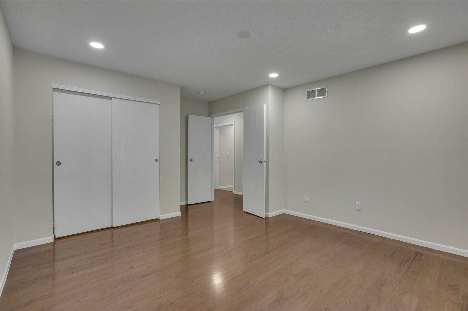 1935 Kyger Drive, Columbus, OH 43228