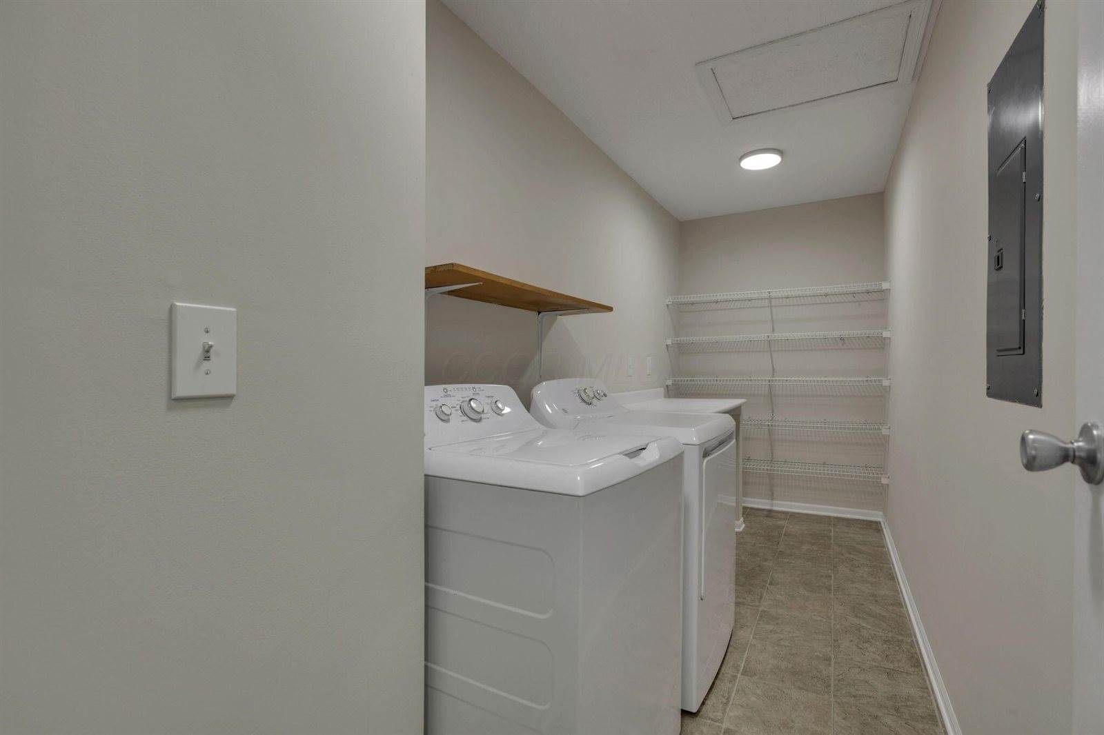 1935 Kyger Drive, Columbus, OH 43228