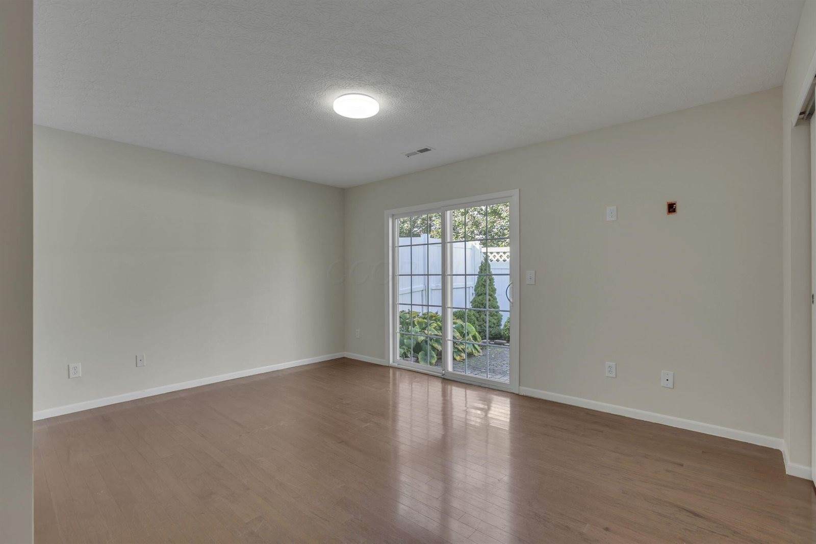 1935 Kyger Drive, Columbus, OH 43228