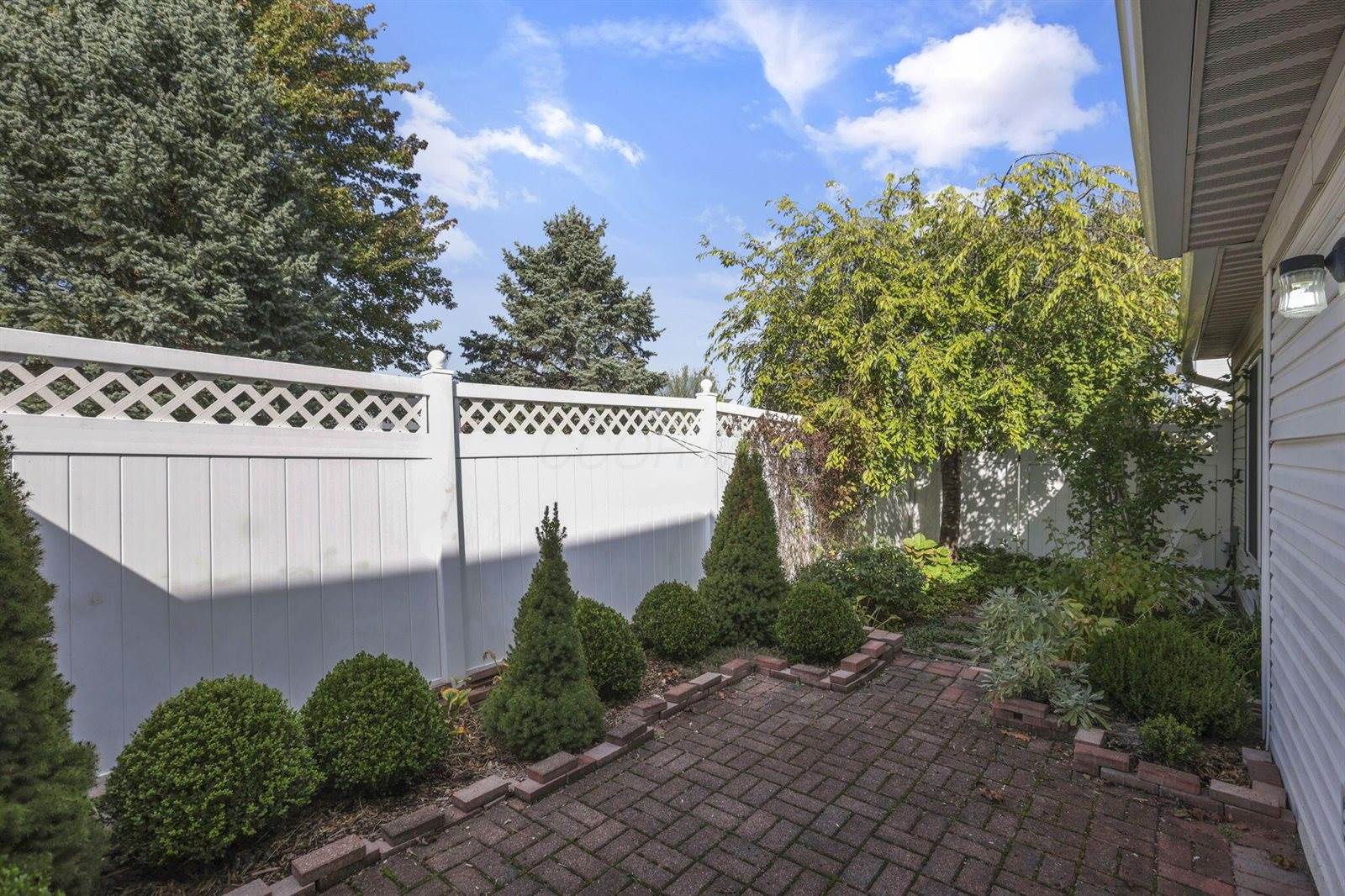 1935 Kyger Drive, Columbus, OH 43228