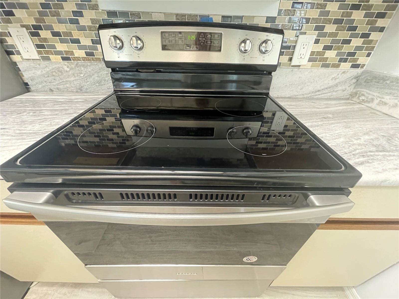 11301 80TH Avenue, Seminole, FL 33772