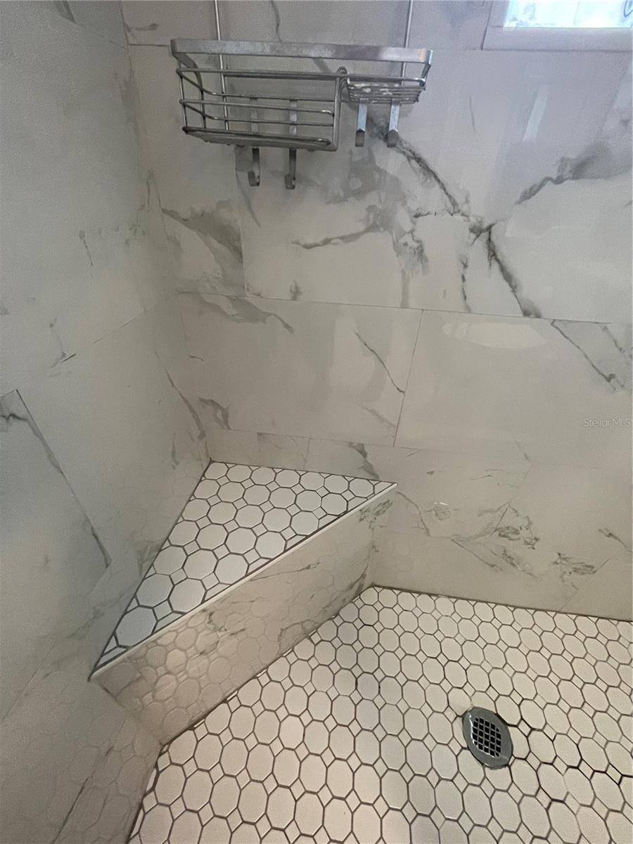 11301 80TH Avenue, Seminole, FL 33772