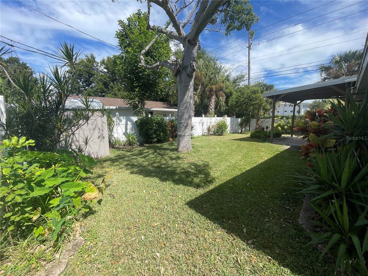 11301 80TH Avenue, Seminole, FL 33772