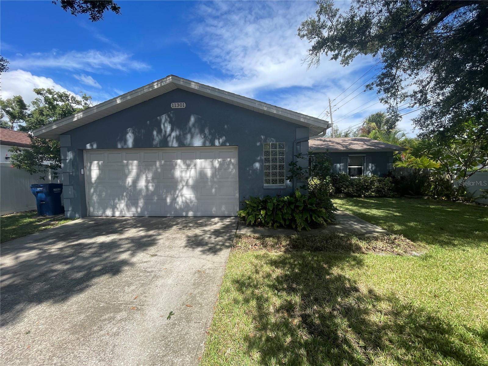 11301 80TH Avenue, Seminole, FL 33772