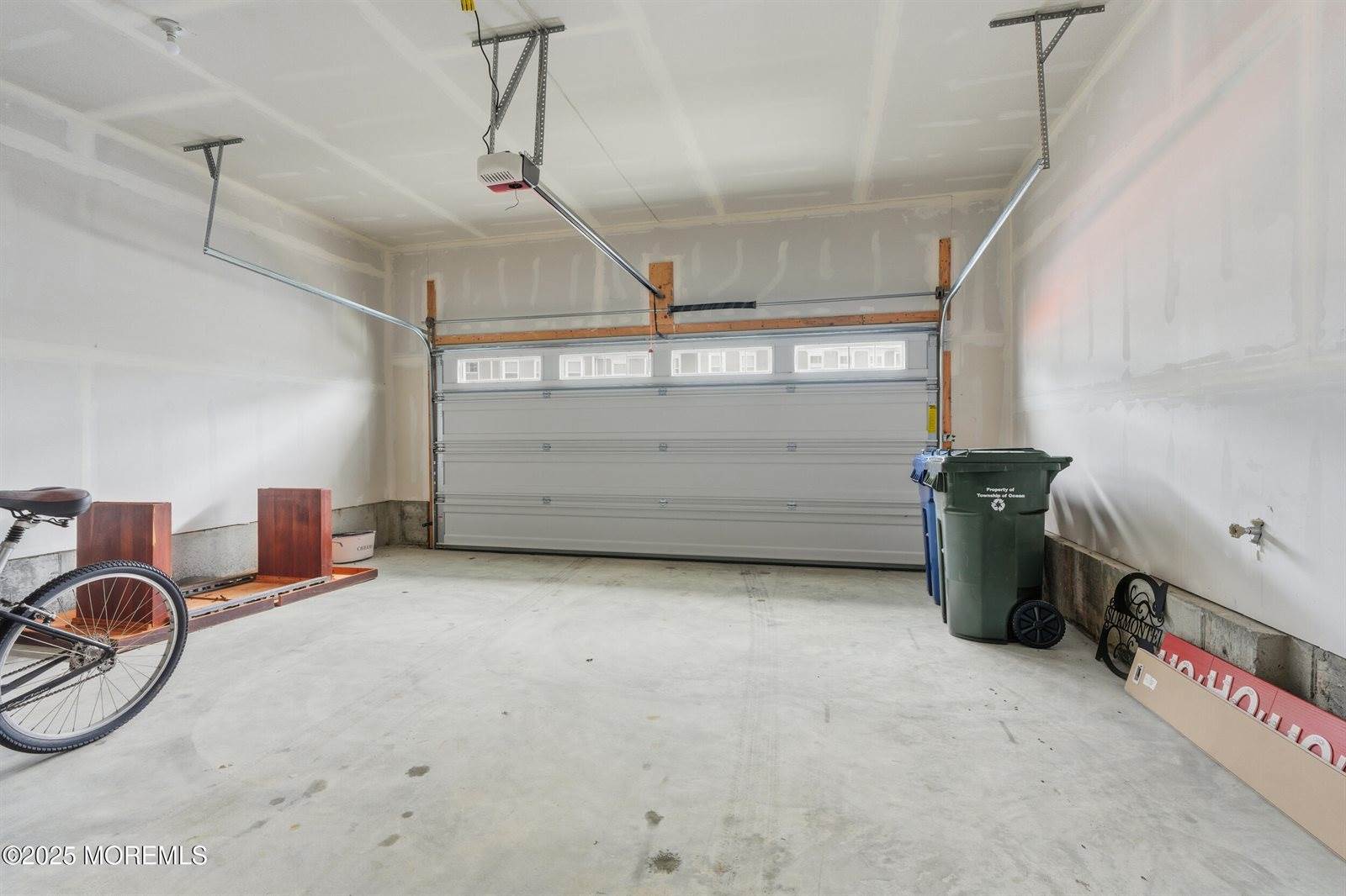 130 Woolley Court, Oakhurst, NJ 07755