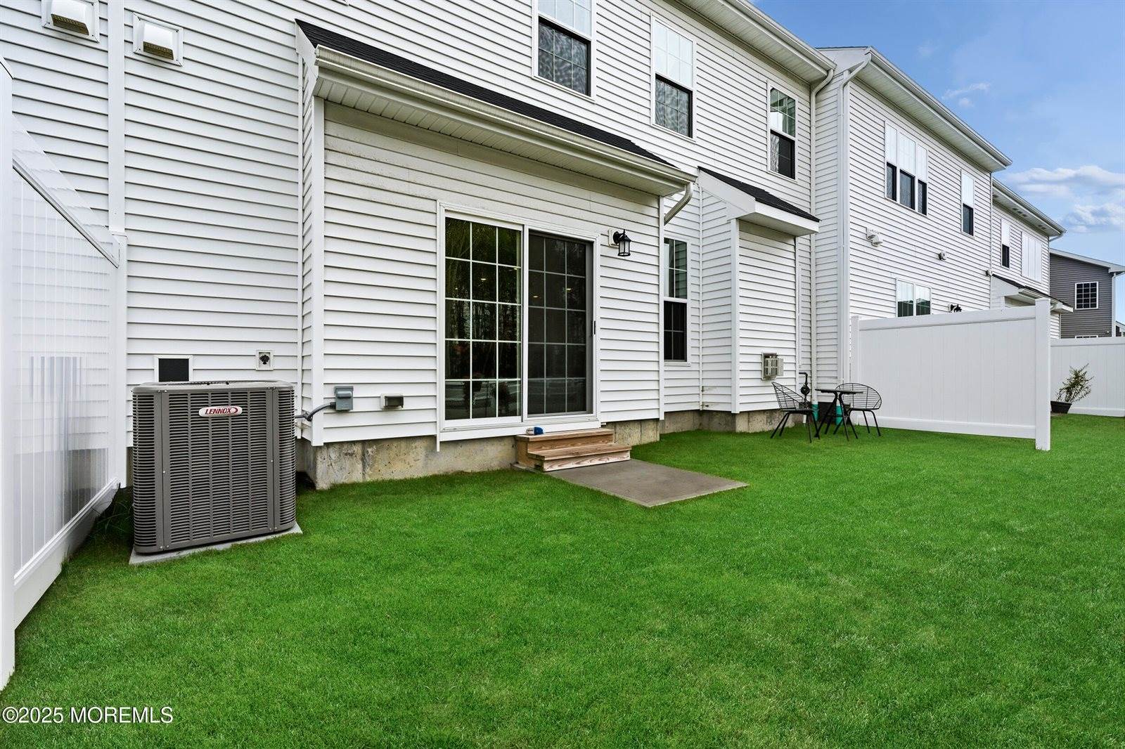 130 Woolley Court, Oakhurst, NJ 07755