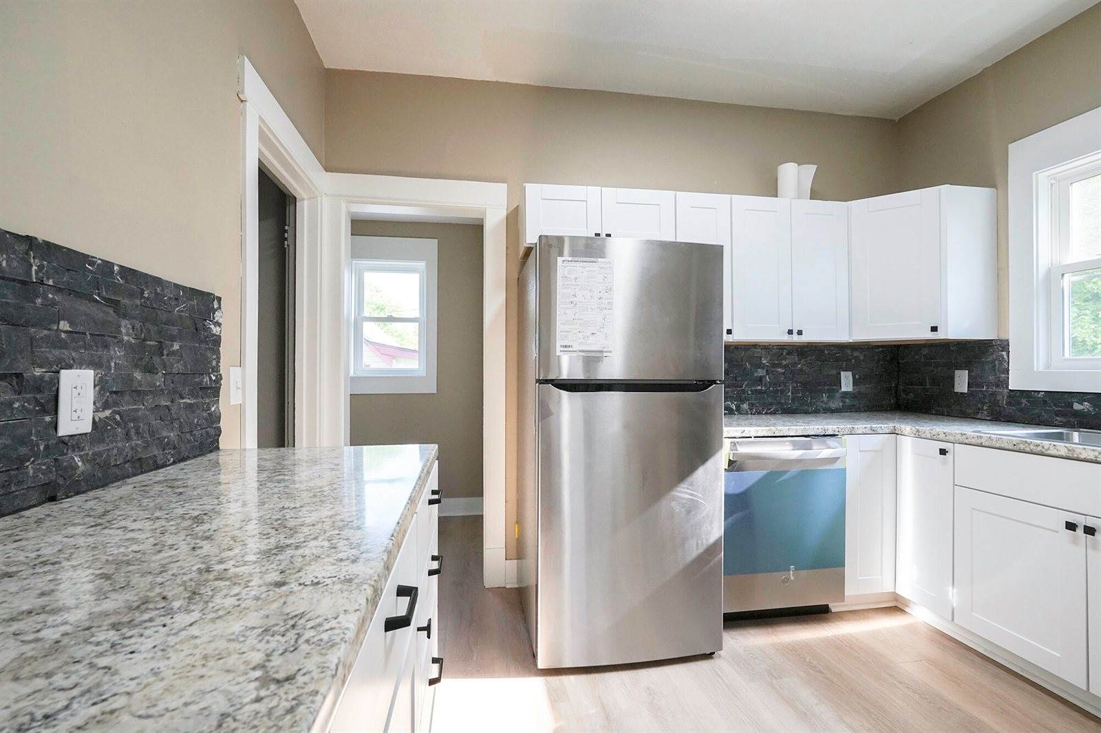 742 Ave F, Council Bluffs, IA 51503