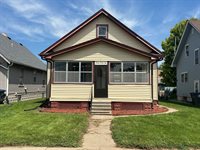 742 Ave F, Council Bluffs, IA 51503