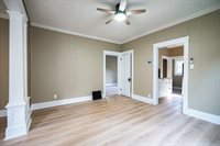 742 Ave F, Council Bluffs, IA 51503