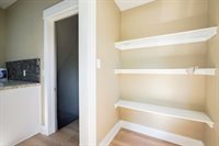 742 Ave F, Council Bluffs, IA 51503