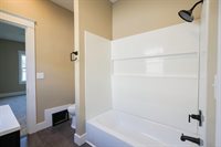 742 Ave F, Council Bluffs, IA 51503