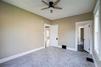 742 Ave F, Council Bluffs, IA 51503