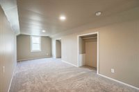 742 Ave F, Council Bluffs, IA 51503