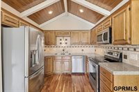 15921 Nottingham Drive, Omaha, NE 68118