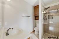 15921 Nottingham Drive, Omaha, NE 68118