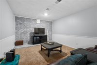 1255 103rd Avenue, Plainwell, MI 49080