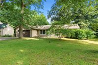 1255 103rd Avenue, Plainwell, MI 49080