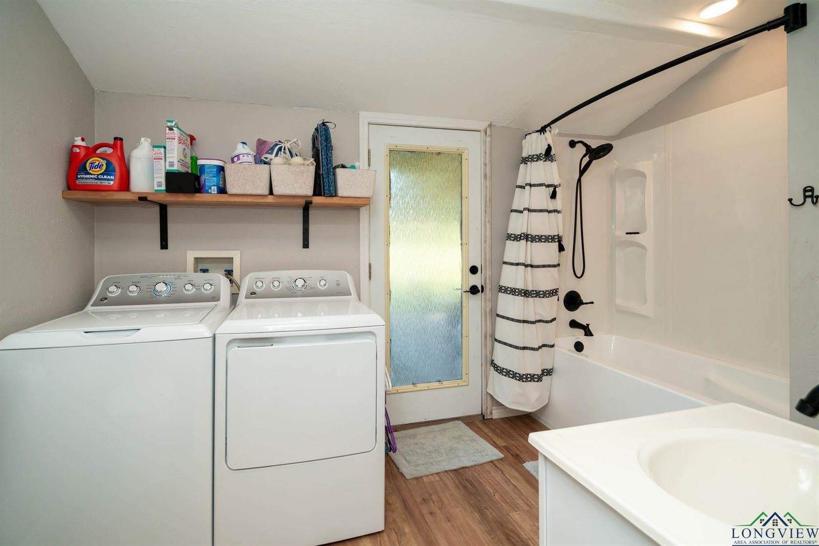 1057 Suburban Acres Rd, Marshall, TX 75672