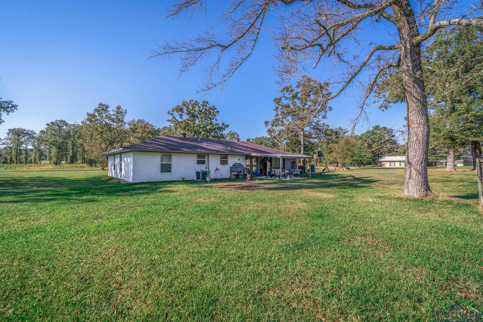 1057 Suburban Acres Rd, Marshall, TX 75672