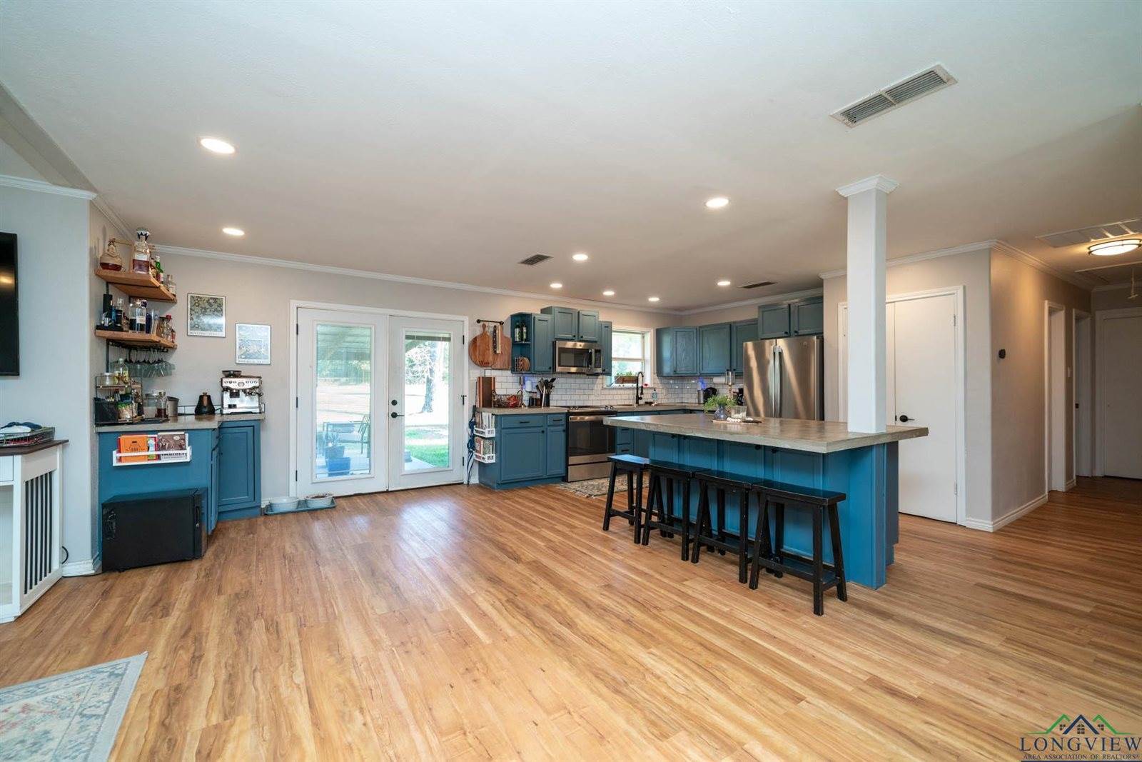 1057 Suburban Acres Rd, Marshall, TX 75672