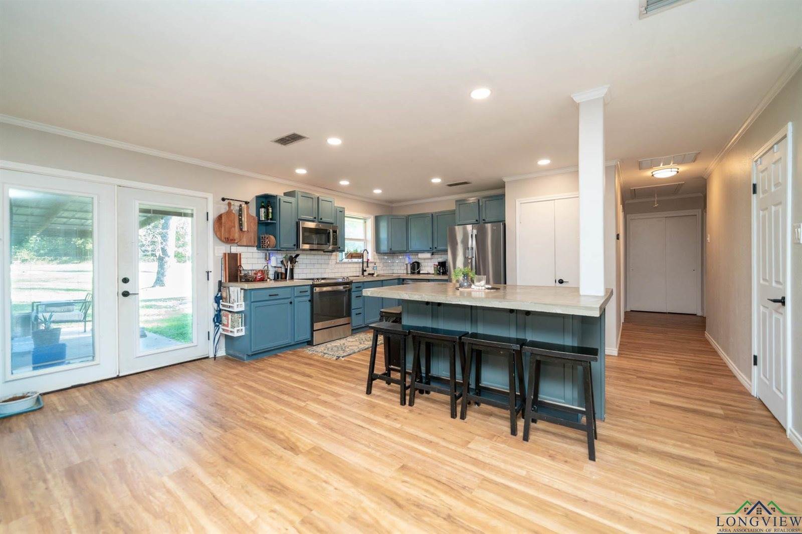 1057 Suburban Acres Rd, Marshall, TX 75672