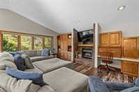 1441 Mulberry Drive, Plover, WI 54467