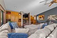 1441 Mulberry Drive, Plover, WI 54467