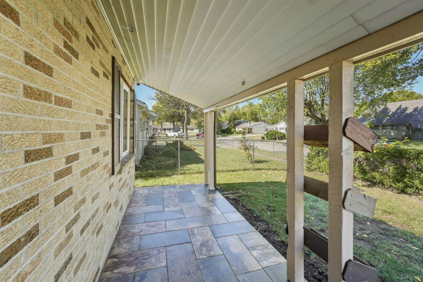 3945 Dillon Drive, Columbus, OH 43227