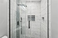 3945 Dillon Drive, Columbus, OH 43227