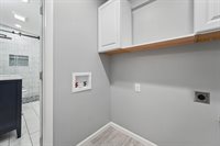 3945 Dillon Drive, Columbus, OH 43227