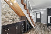 3945 Dillon Drive, Columbus, OH 43227