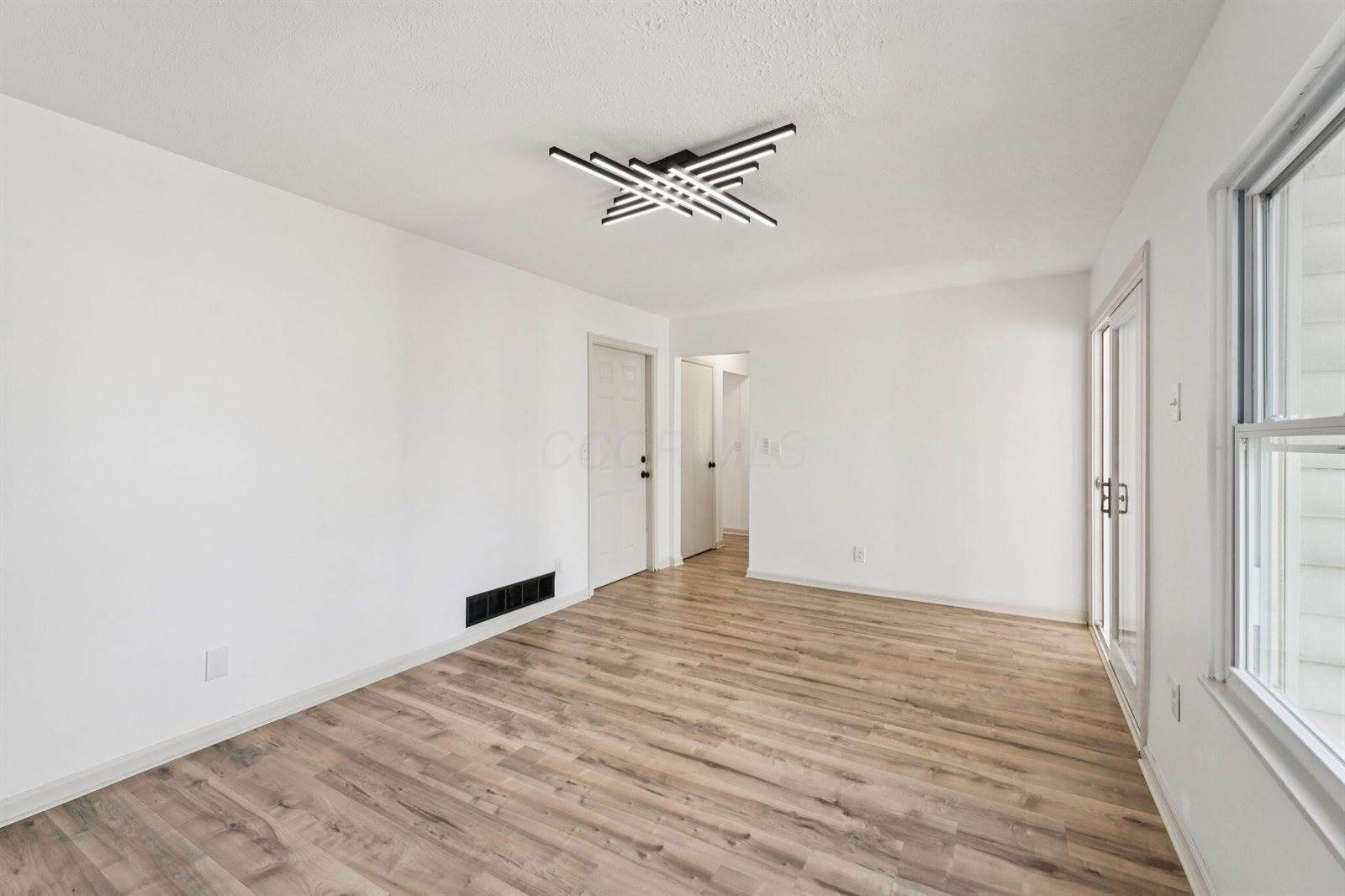 1218 Cardamon Place, Galloway, OH 43119