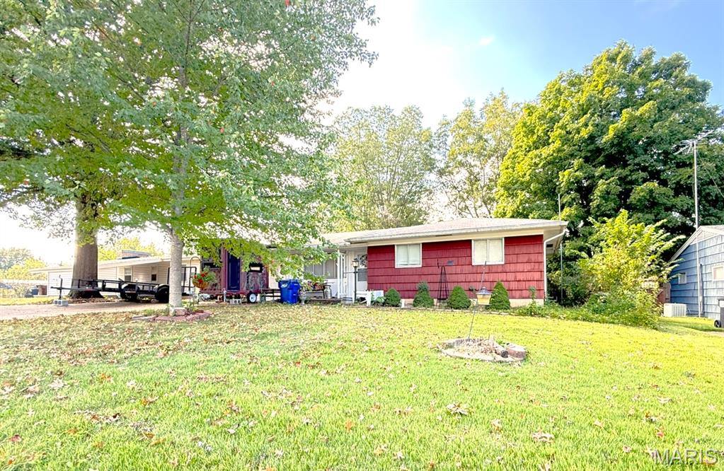 175 Walser Street, Lebanon, MO 65536