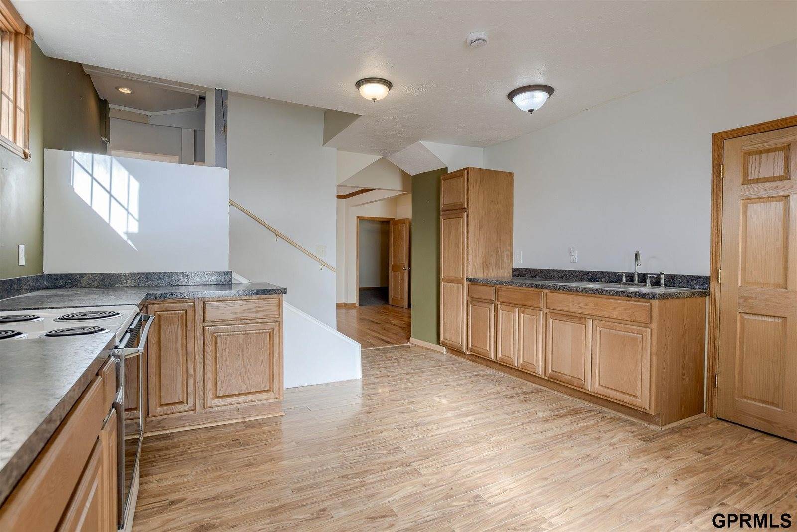 2319 South 12 Street, Omaha, NE 68108