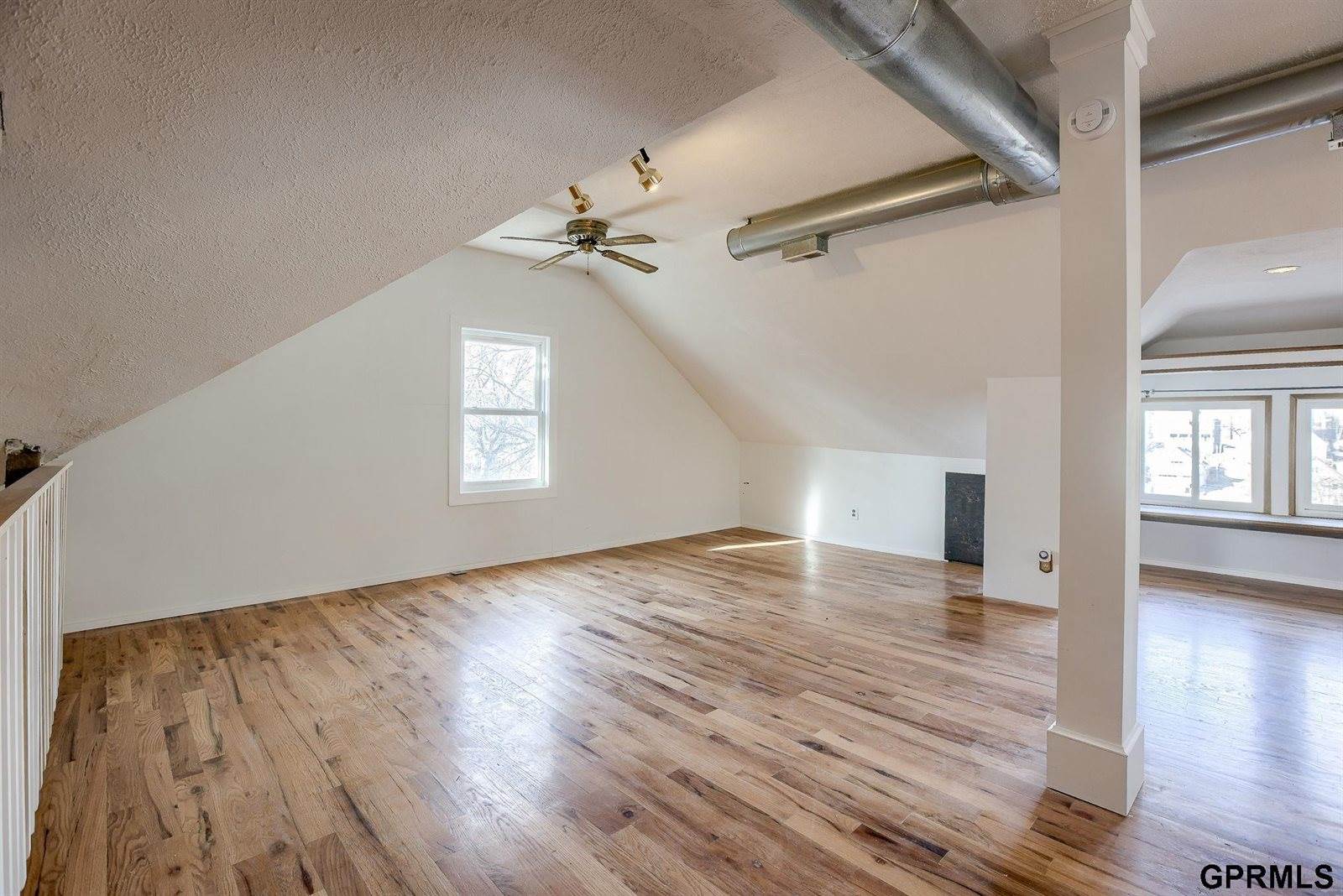 2319 South 12 Street, Omaha, NE 68108