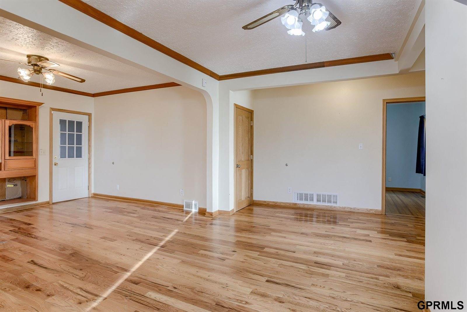 2319 South 12 Street, Omaha, NE 68108