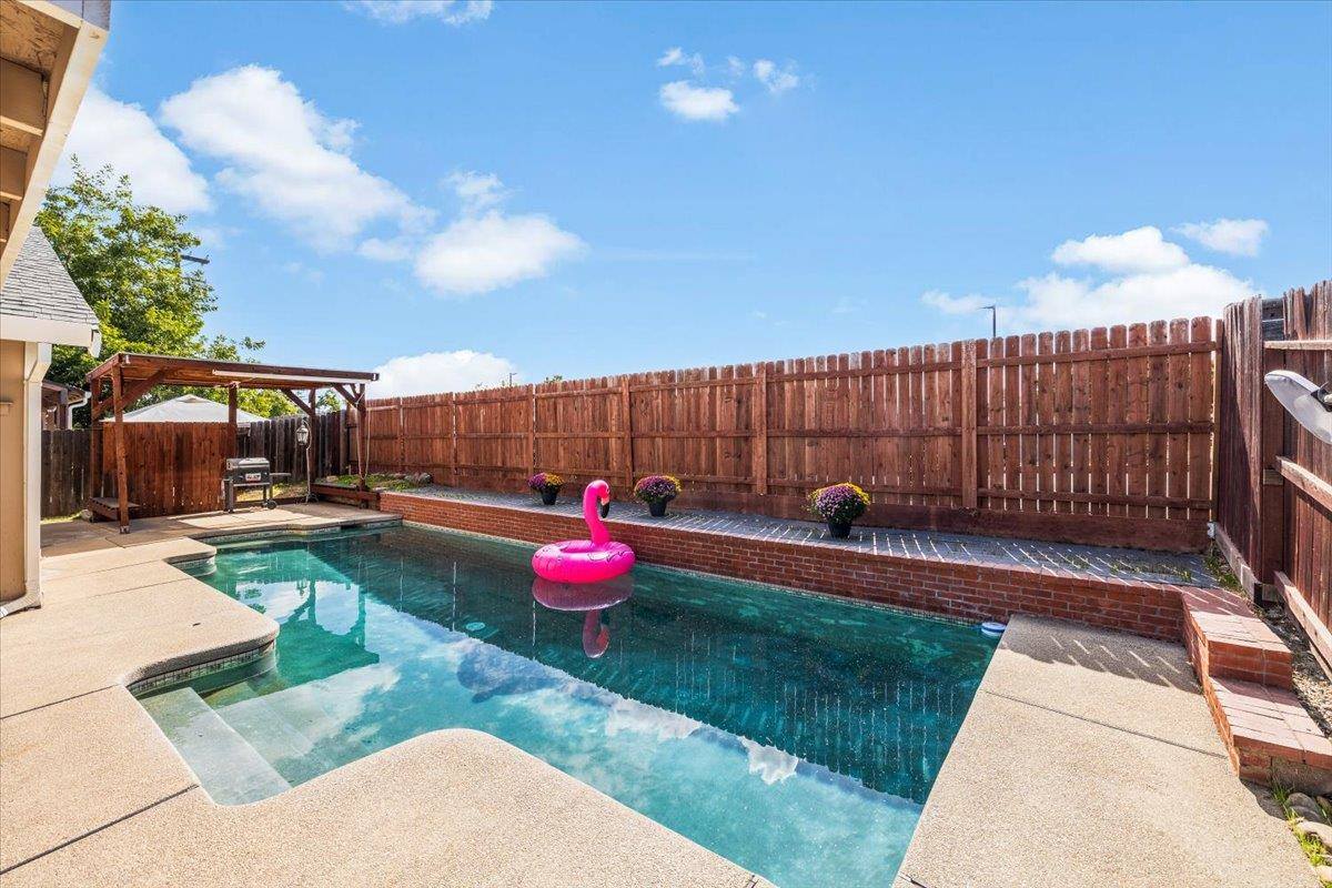 6798 Mannerly Way, Citrus Heights, CA 95621