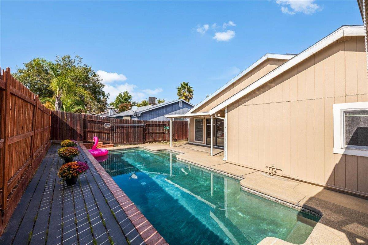 6798 Mannerly Way, Citrus Heights, CA 95621