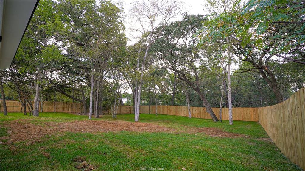 1618 Robeson, Bryan, TX 77803