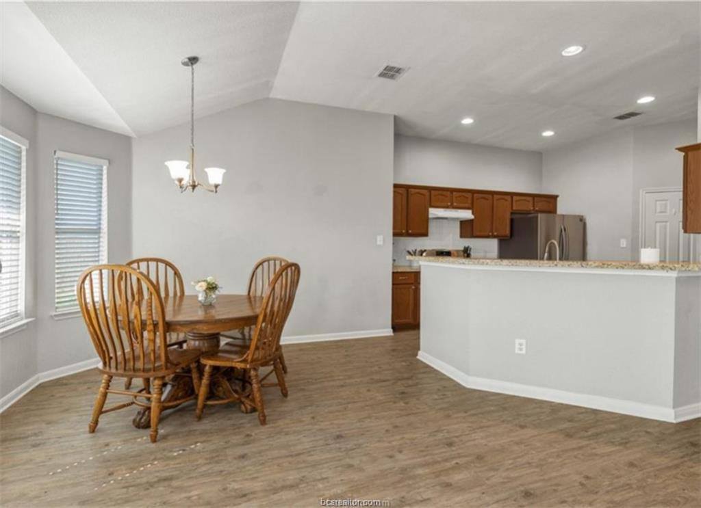 15128 Meredith Lane, College Station, TX 77845