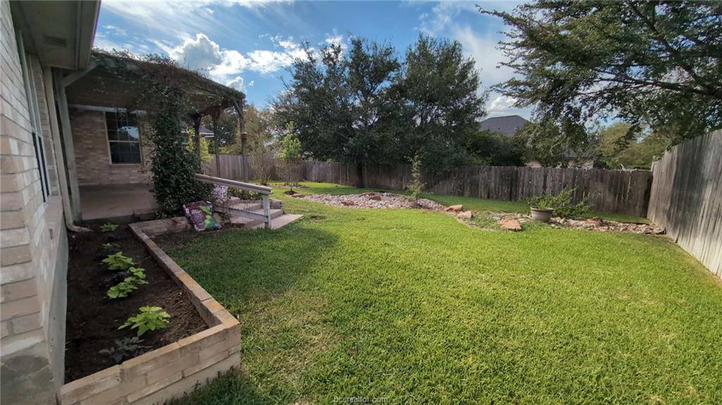 307 Stoney Hills Court, College Station, TX 77845