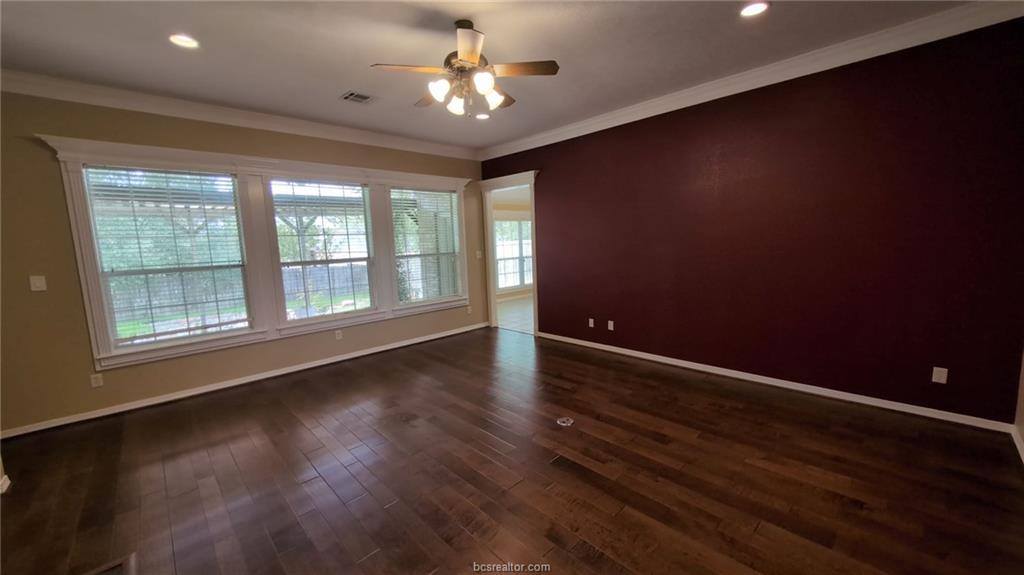 307 Stoney Hills Court, College Station, TX 77845